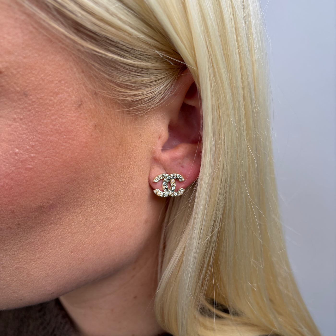 Reworked Chanel Strass & Pearl 'S'- Earrings