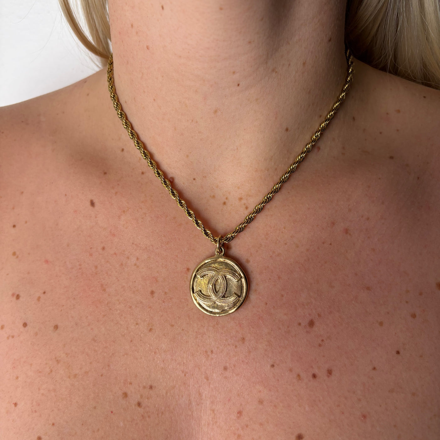Reworked Chanel Medallion Twisted - Necklace