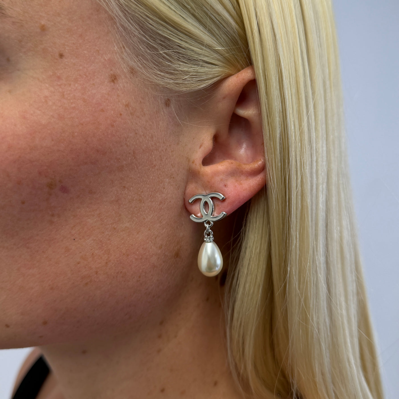 Reworked Chanel Silver Pearl Drop - Earrings