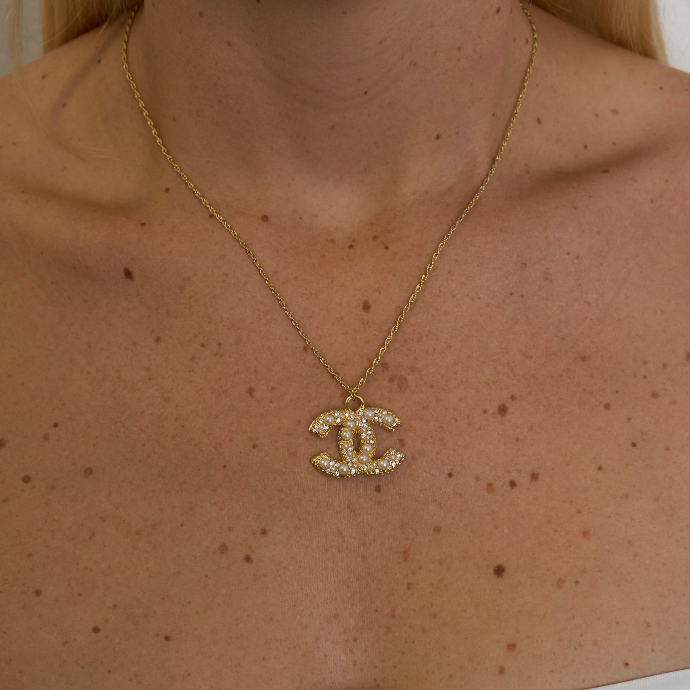 Reworked Chanel Strass & Pearl - Necklace