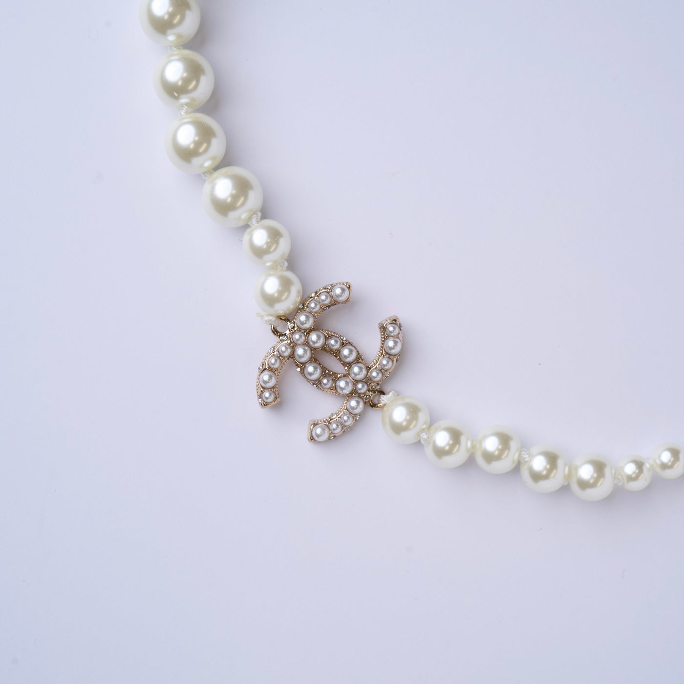 Reworked Chanel Pearl - Choker