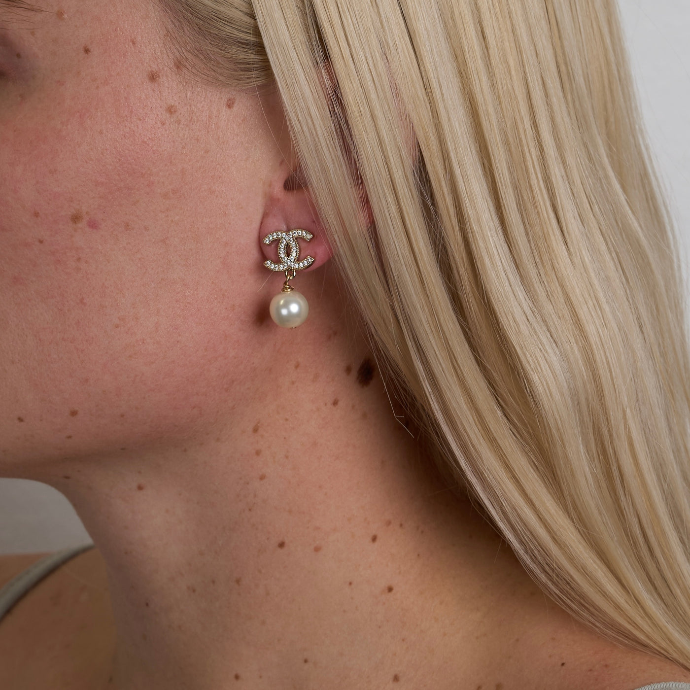 Reworked Chanel Strass & Pearl Drop - Earrings