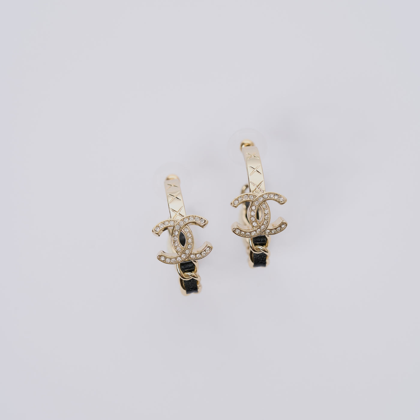 Reworked Chanel Black Leather - Earrings