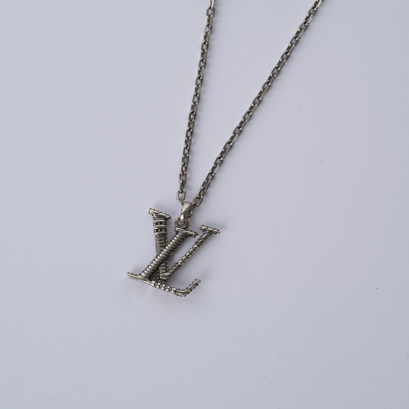 Reworked LV Silver Vintage Bold - Necklace